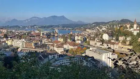 Photo de Aussichtspunkt Gütsch