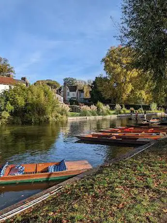 Photo de Rutherford's Punting Cambridge