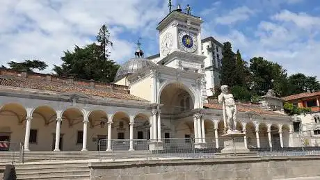 Photo de Chiesa di San Gottardo