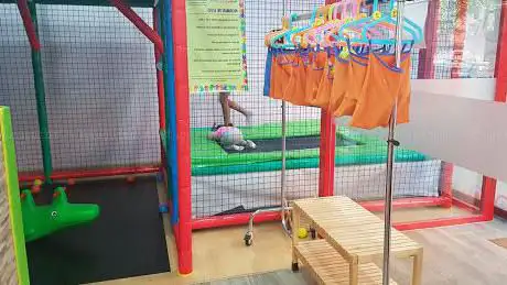 Photo de Gomibolas Parque Infantil