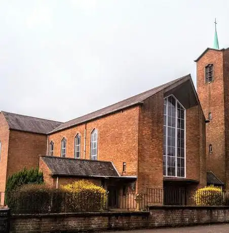 Photo de St Stephen's Catholic Church Clydebank
