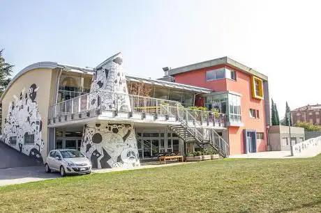 Youth Center - Smart Lab