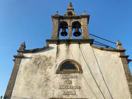 Photo de Igrexa San Salvador de Limiñón