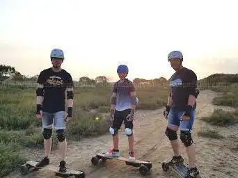 Photo de Comme sur des roulettes - Balade et randonnée en Skate électrique tout terrain