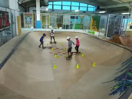 Photo de The Jump indoor skate park