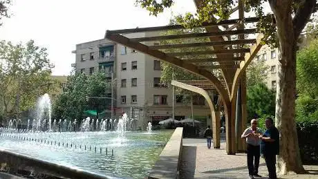 Photo de Plaça Madres de la Plaza de Mayo