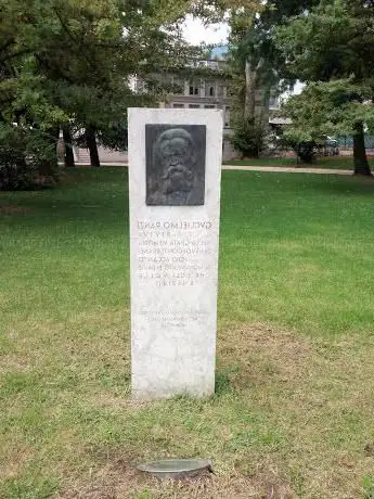 Monumento a Guglielmo Ranzi