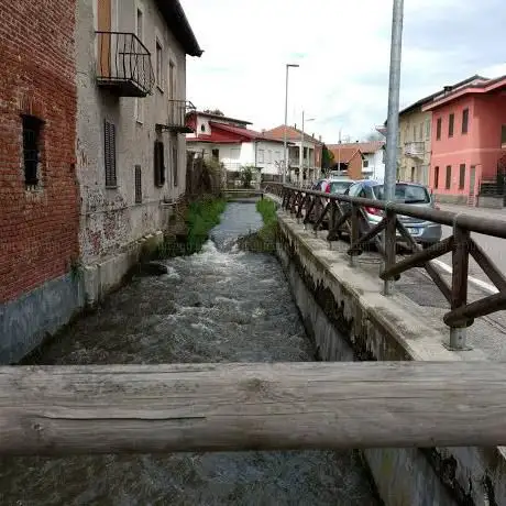 Photo de Piazza Giovanni Paolo II