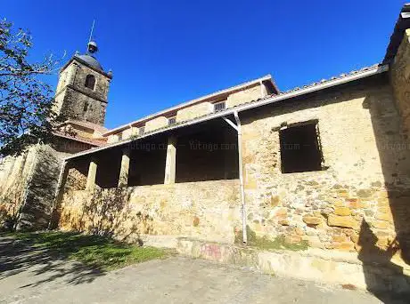Photo de Iglesia San Pedro De Lumo
