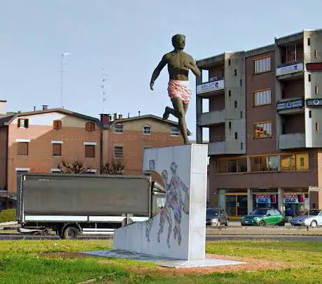 Monumento al Corridore