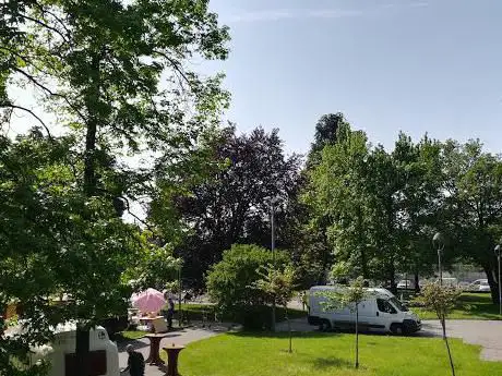 Photo de Parco di Via Roma: