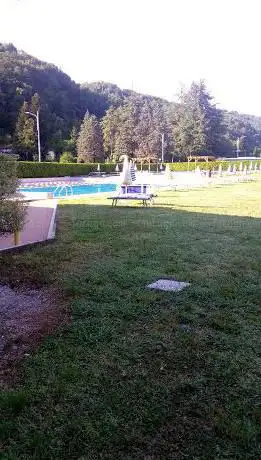 Photo de Piscina Varese Ligure