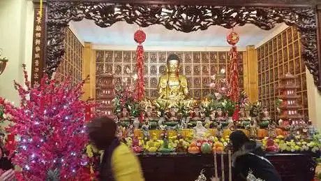 Chùa Từ Äàm
