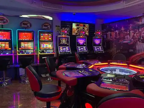 Photo de SPORTIUM SALA YMER Salón de Juegos
