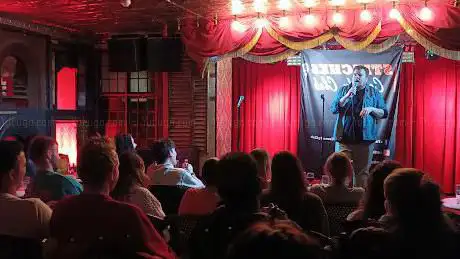 Photo de In Stitches Comedy