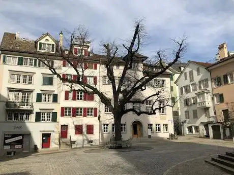 St. Peterhofstatt