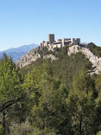 Photo de Merendero Castillo Santa Catalina