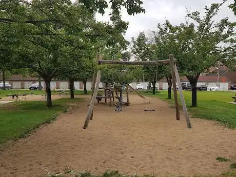 Speelplein Edgard de Smedtplantsoen