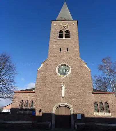 Photo de Onze-Lieve-Vrouw en Sint-Jozefkerk Pijpelheide
