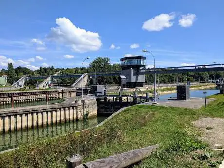 �cluse n°2 de Champagne