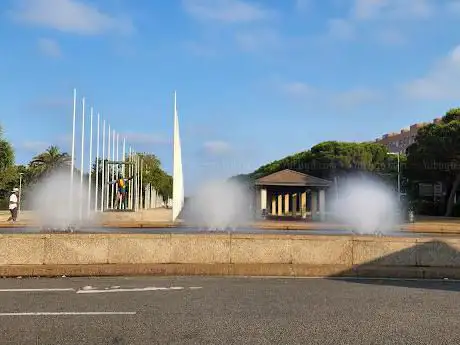 Photo de Plaça dels Voluntaris OlÃmpics