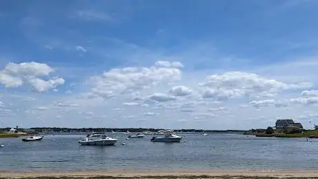 Photo de Gray Gables Beach