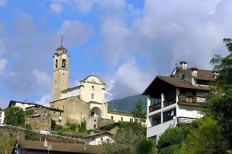 Photo de Chiesa di San Fedele a Poggiridenti