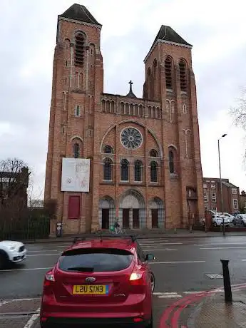 Photo de St Ignatius Catholic Church