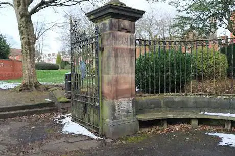 Tunstall memorial gardens