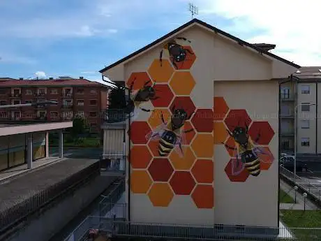 La casa è di chi la abita - murales