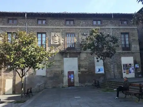 Photo de Palacio de los Ãlava-Velasco