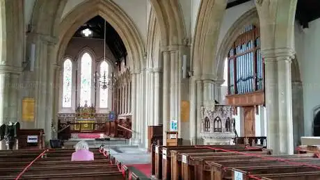 Photo de St Peter's & St Paul's Church