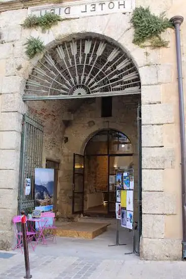 Photo de Office de tourisme Pays d'Apt Luberon - Bureau de Bonnieux