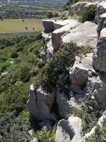 Climbing: Falesia â€œPlacche di Peyerâ€