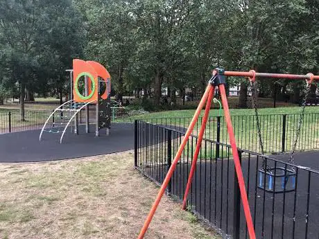 Photo de Nursery Row Park