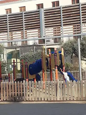 ?rea infantil