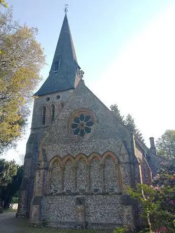 Photo de St Michael's and All Angels  Church