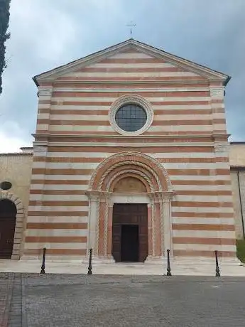 Photo de Church of Saint Mary of Succour