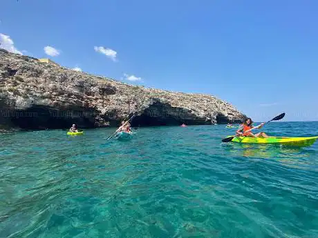 Naturalmente Salento - Escursioni in Kayak e Canoa: Leuca e le Grotte marine