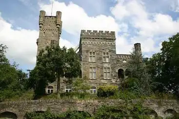Photo de Schloss Saarfels