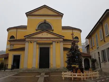 Photo de Chiesa Cattolica Parrocchiale dei Santi Pietro e Paolo