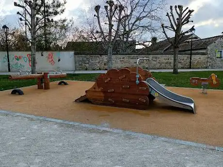 Aire de jeux Playgones