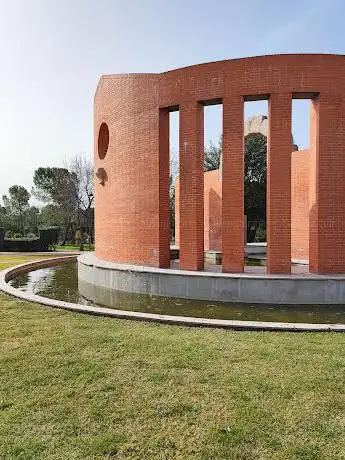 Photo de Alhóndiga Park