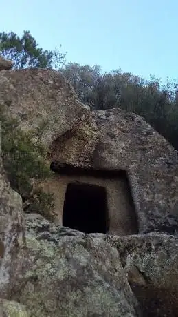 Photo de necropoli a domus de janas di maria frunza