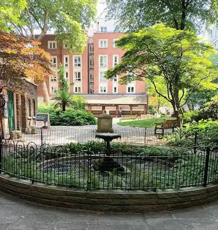 Photo de Postman's Park