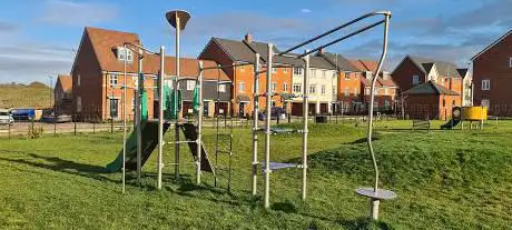 Photo de Oakbrook Park Newton Leys