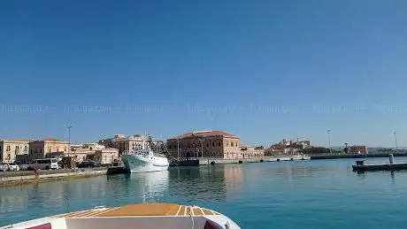 Photo de Escursioni in barca | Excursion Boat Ortigia | Tour en bateau by Dolci Escursioni