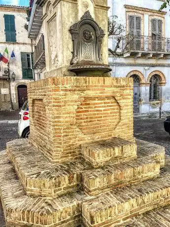 Fontana di Largo Tappia