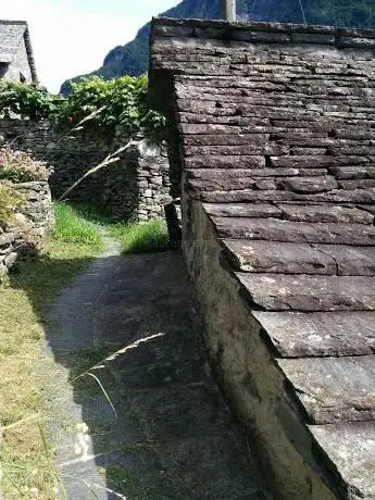 Linescio  Villaggio Terrazzato