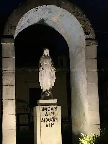 Photo de Monumento Madonna delle Grazie